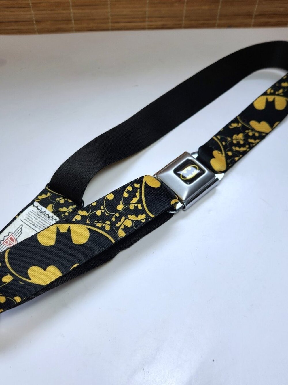 DC Comics Batman Seatbelt Buckle Belt Yellow Black Adjustable Superhero Belt